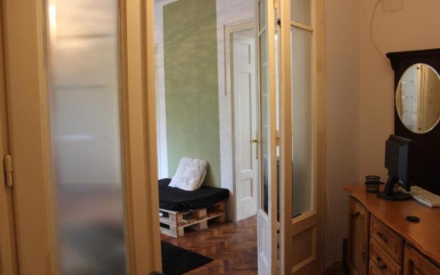 Balkan Rooms & Apartments