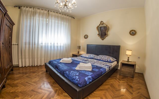 Diego apartments