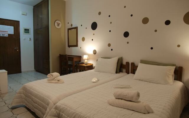 Kleopatra Traditional Hotel