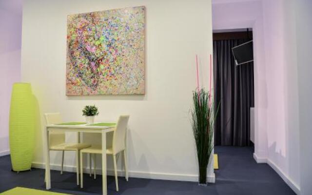 Living Aparthotel