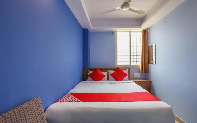 OYO Flagship 49293 Hotel White Walkers