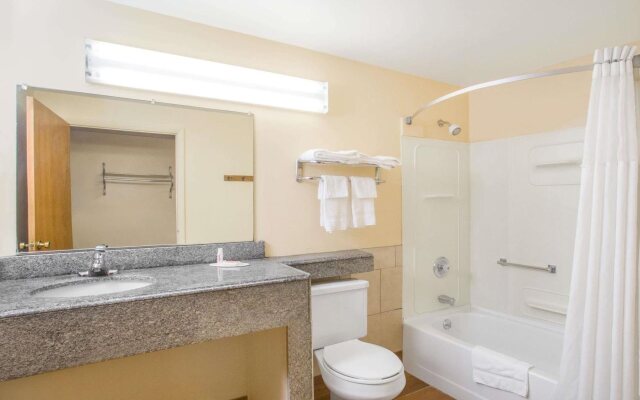 Knights Inn  Tonawanda NY