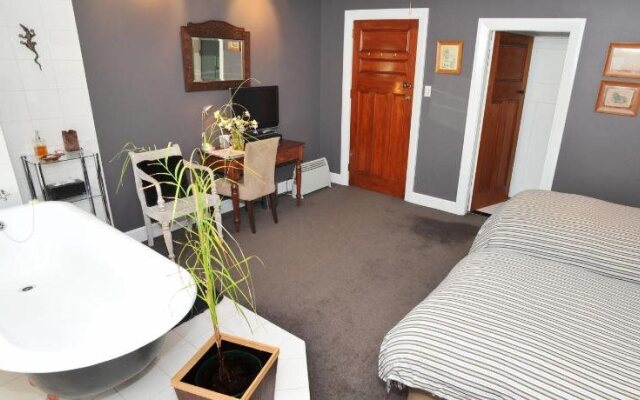 McCormick House Luxury Accommodation