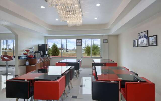 Ramada by Wyndham South Waco