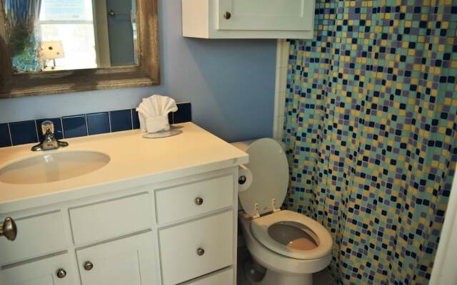 17 Royal Palms - Three Bedroom Home