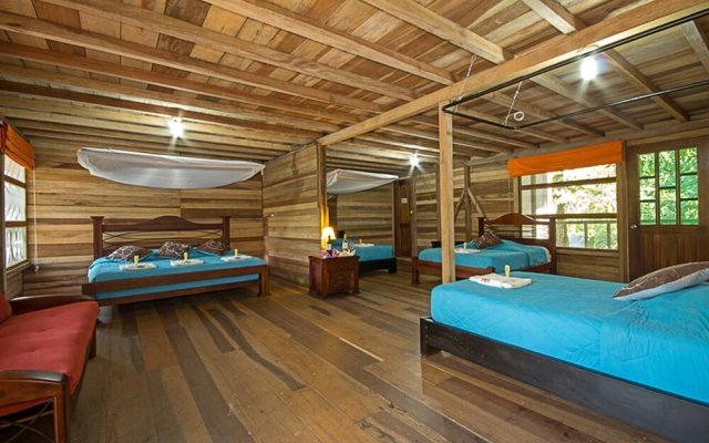 Sani Lodge
