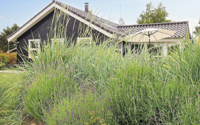 6 Person Holiday Home in Vaeggerlose-by Traum