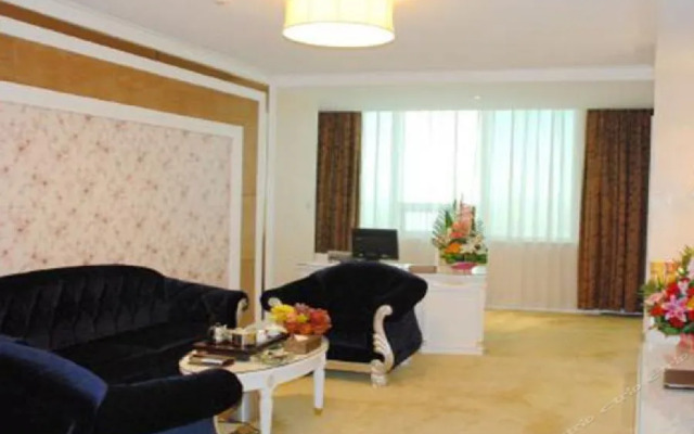 Grand Honor International Hotel