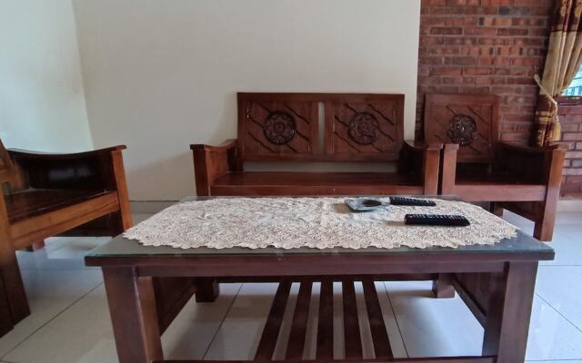 OYO 93839 Aquenda Homestay Syariah