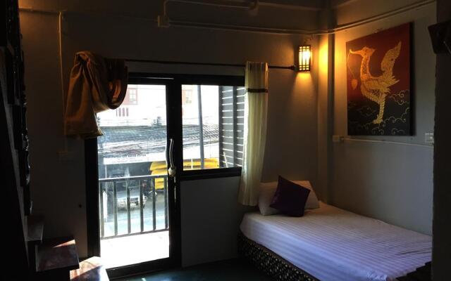 普吉岛日出宾馆(Sunrise Guesthouse)