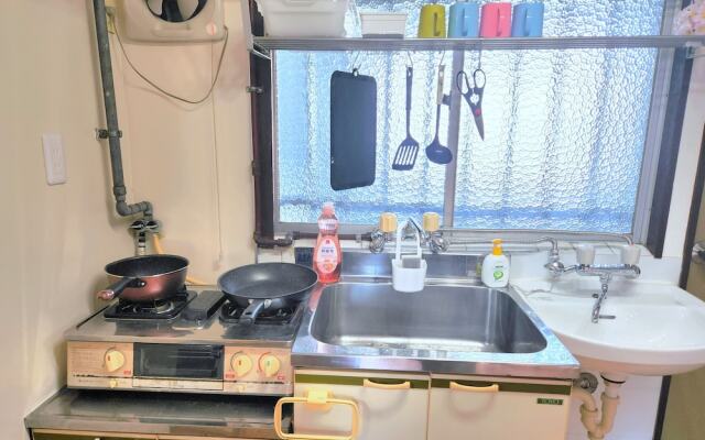 Namba 1 Station.4people.Japanese fell