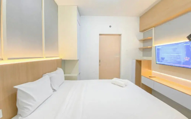 Cozy and Homey Studio at The Alton Apartment