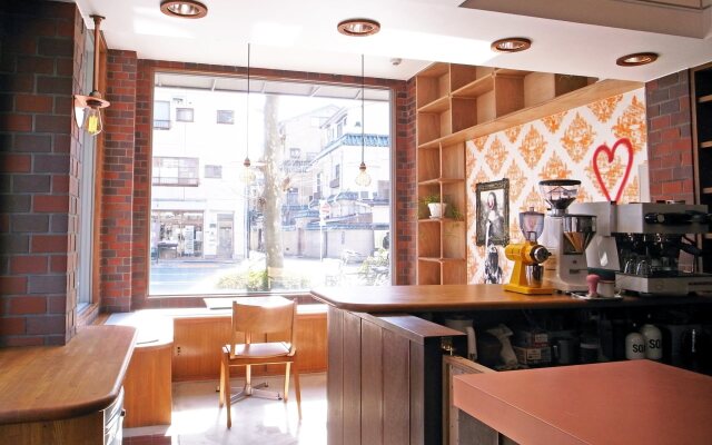 Kitsune Shippo-Asakusa Comfortable Guest House