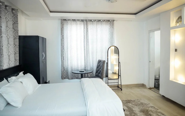 7 Brothers Apartments