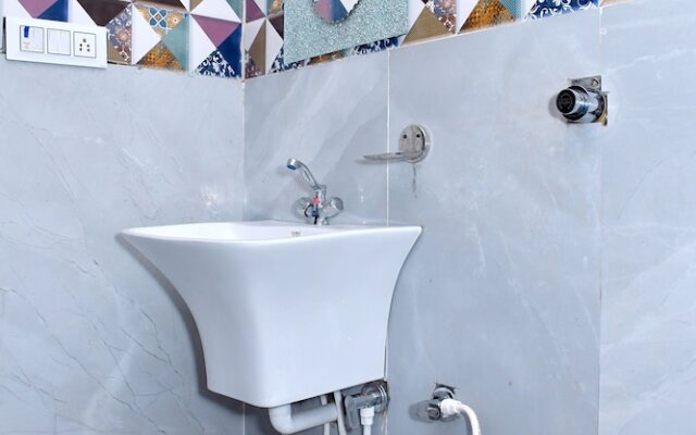 Hotel Aalishan Garden