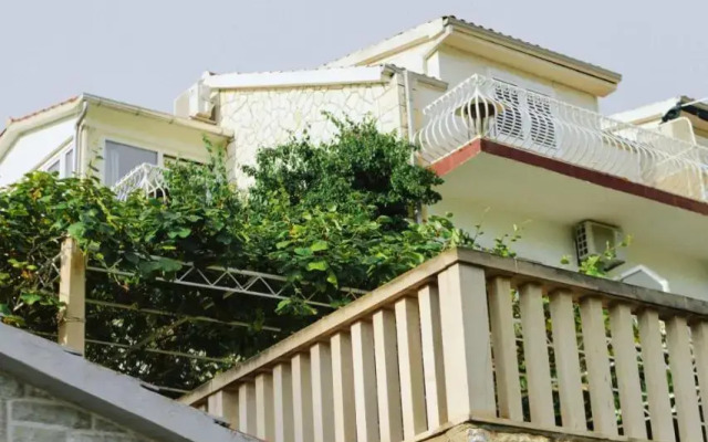 Apartments Nila