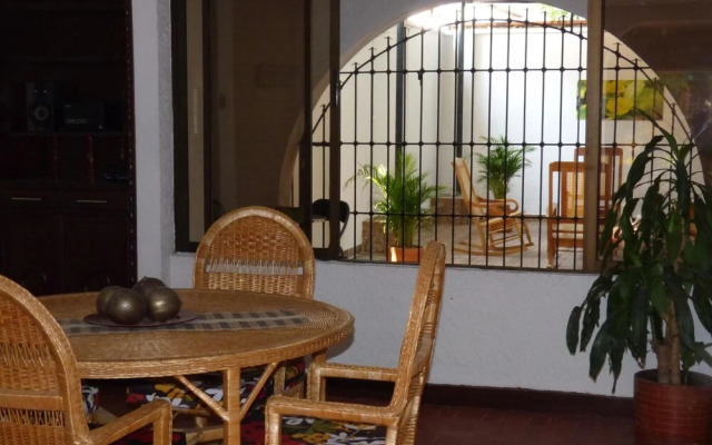 Hotel Mizare I