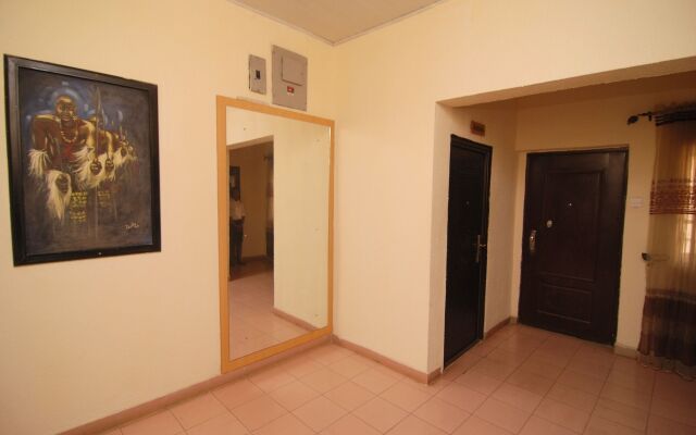 Ajoy Hotel And Suite