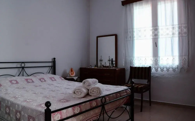 Tsikalario Holiday House