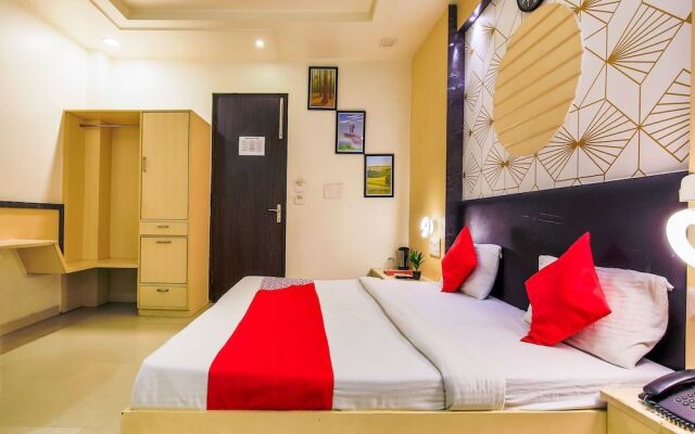 OYO 319 Rk Residency