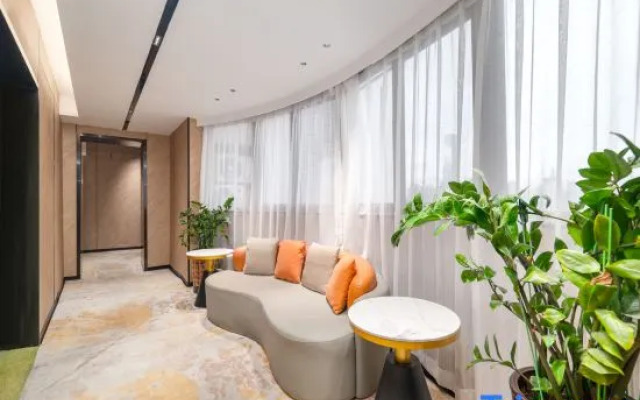 Trust Hotel (Shenzhen Convention and Exhibition Center)