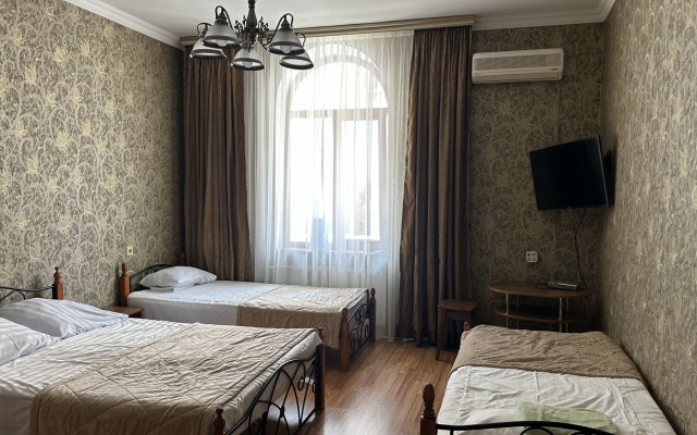 Guest house on Rachmaninoff