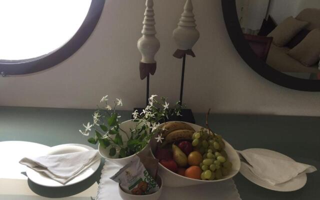 Bartago Luxury House