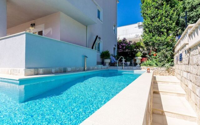 Villa Aura - Adult Only