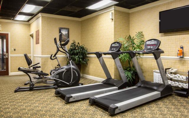 Quality Inn & Suites Greenville - Haywood Mall