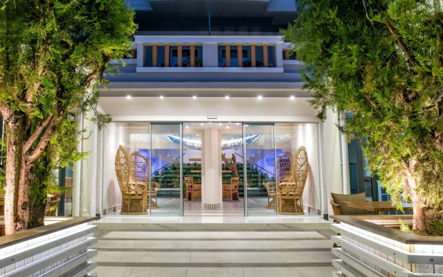 Senses Blue Boutique hotel