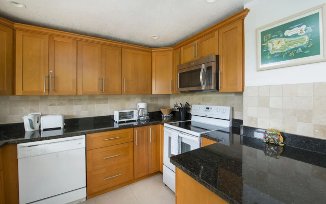Silver Sands Condominiums