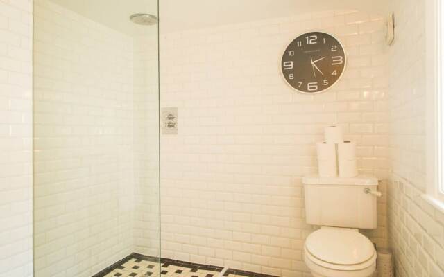 Beautiful 2 Bedroom House in Central Brighton