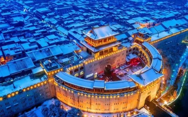 Art Micro Hotel (Lijingmen Luoyi Ancient City Branch) - "Waiting for Return by the Rock" – Outside – Luoyang