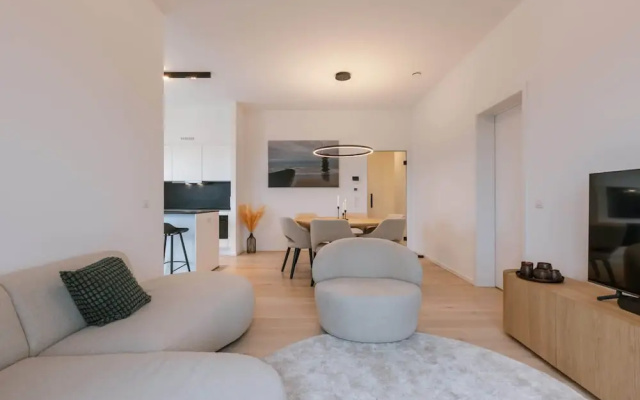 Near the Beach 2 Bedrooms 2 Bathrooms Terrace