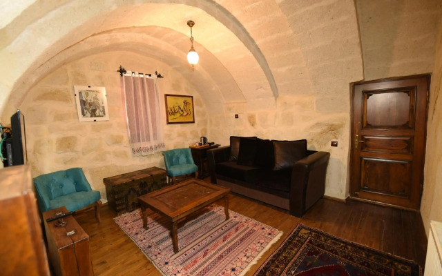 Canela Cave Hotel