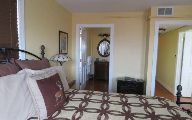 The Swope Manor Bed & Breakfast