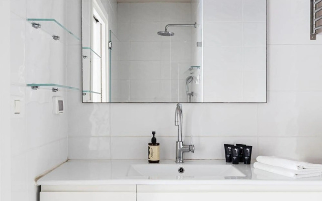 Perfect Studio near sea by TLV2RENT