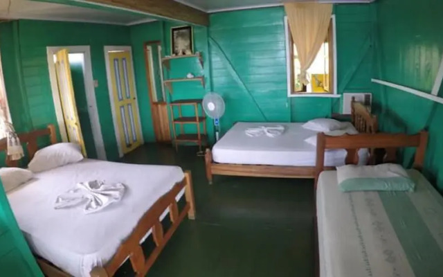 Hostal Bastimentos