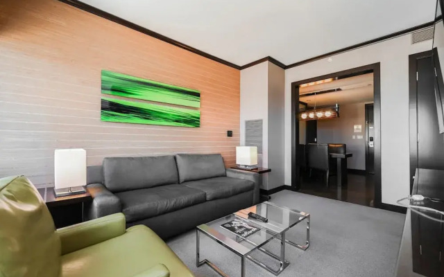 StripViewSuites at Vdara