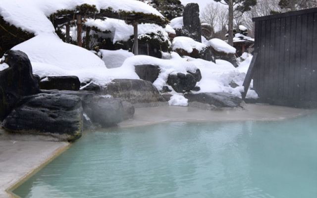 Hanamiya Ryokan