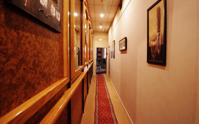 Hotel Crystal Reims Centre