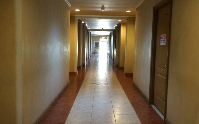 Subic Holiday Villas