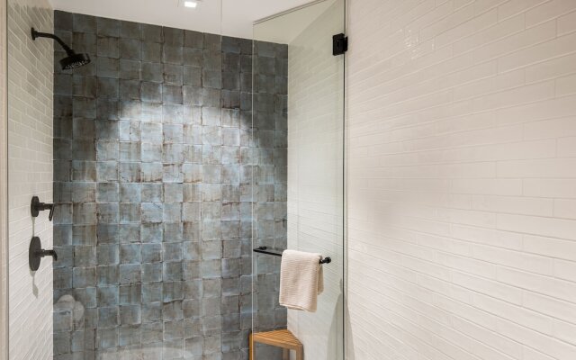 Vail Trails East #10a 3 Bedroom Condo by RedAwning