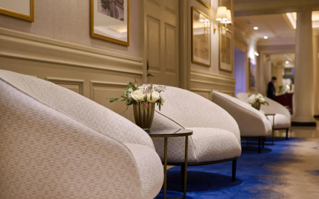The College Green Hotel Dublin, Autograph Collection