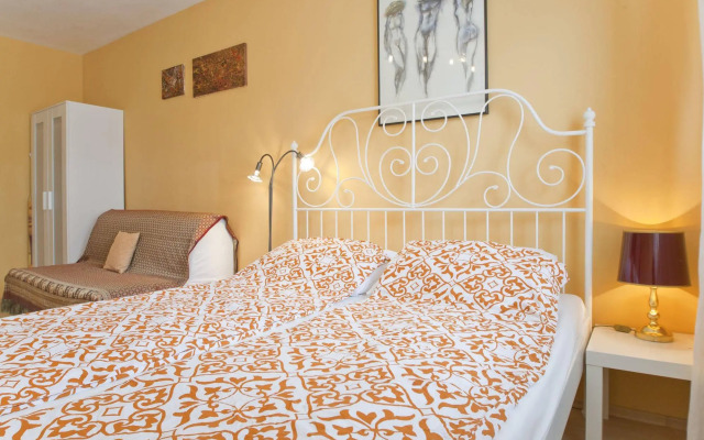 Vienna Opera Apartment