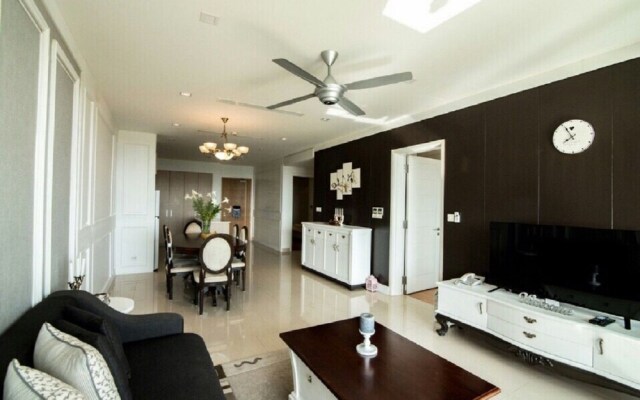 Sky Starlight Apartment