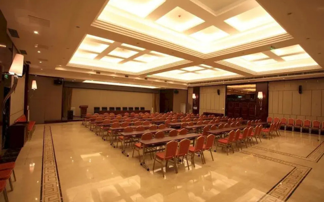 Qingdao Jinhong Sea View Holiday Hotel