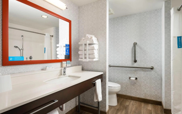 Hampton Inn Buffalo - Amherst, NY