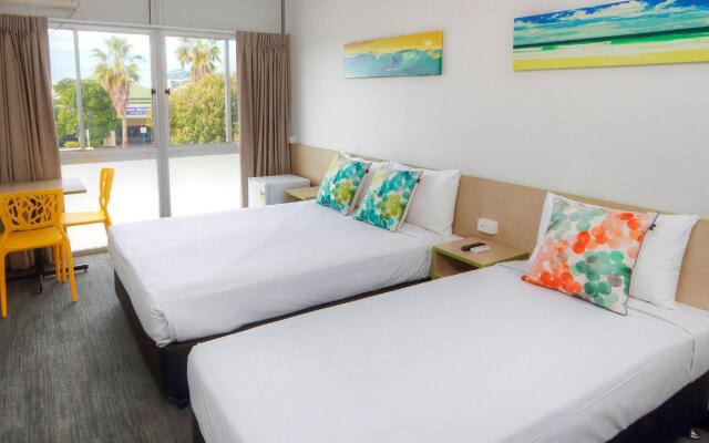 Palm Beach Hotel