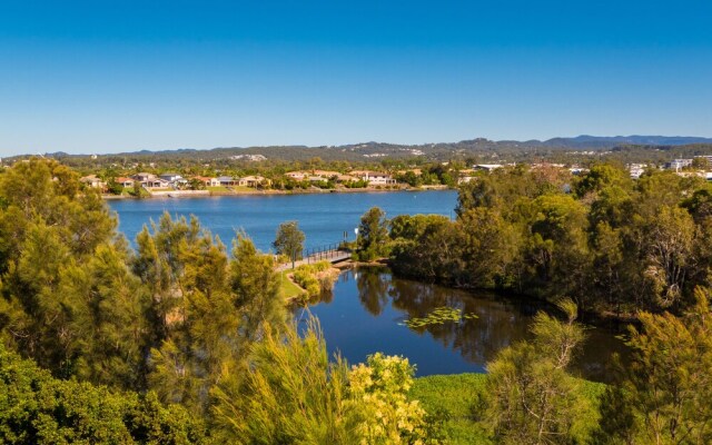 126 Chancellor Lakeside